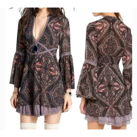 Free People Dresses & Skirts - Free People Moonlight Bay Paisley Boho-Chic Bell Sleeve Mini Dress Size 2